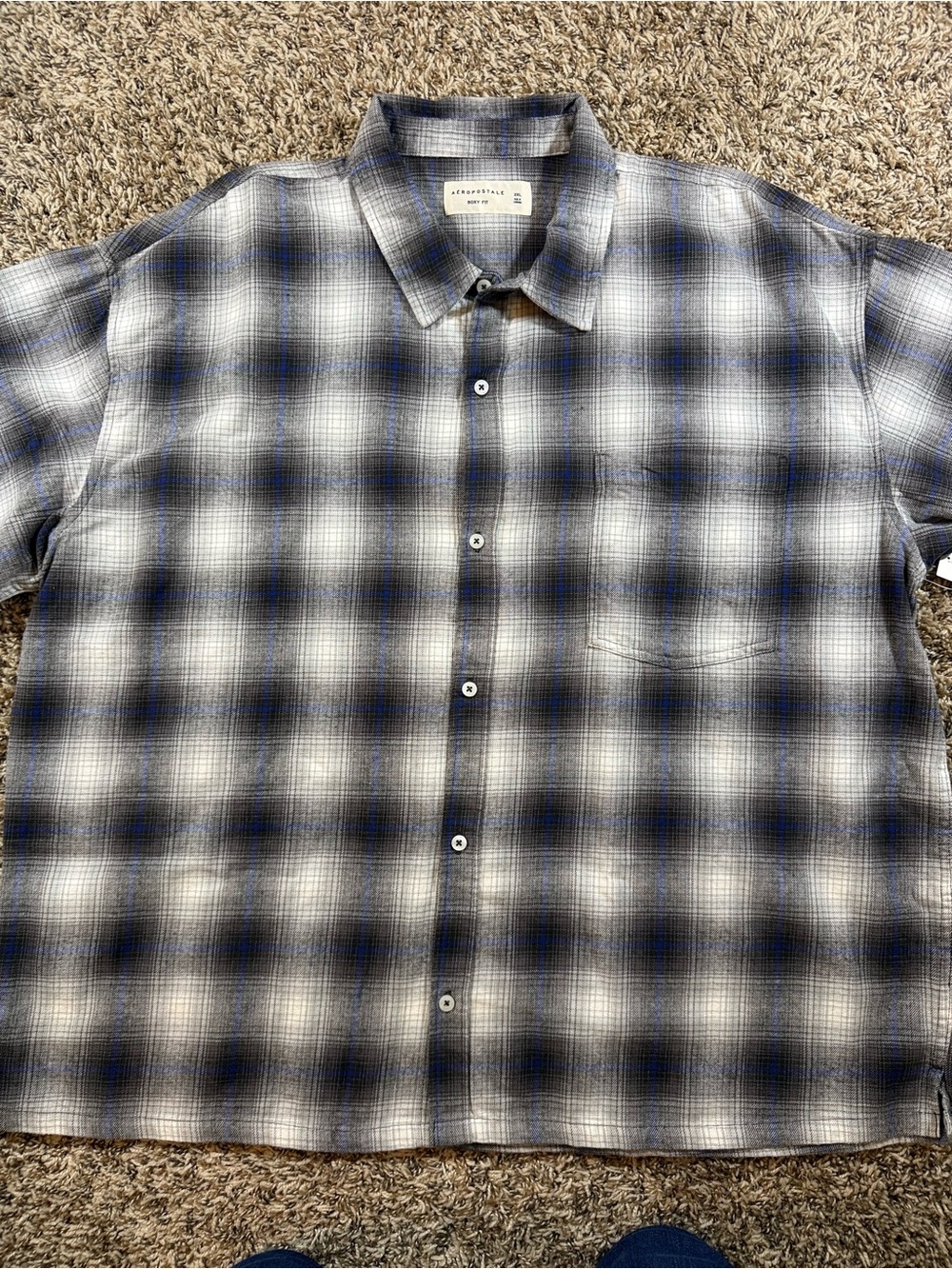 Aeropostale Men's Blue & Gray Plaid Button-Down Shirt